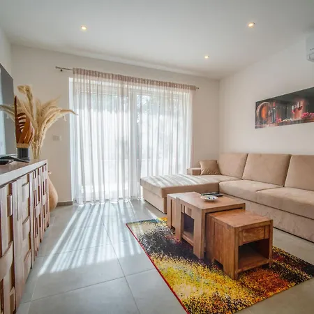 Artatore-1 By Interhome *