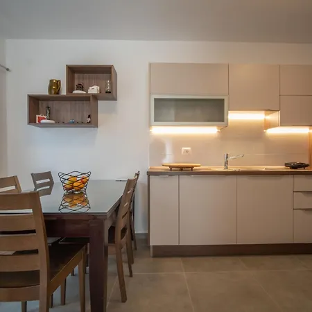 아파트 Artatore-1 By Interhome 말리로시니